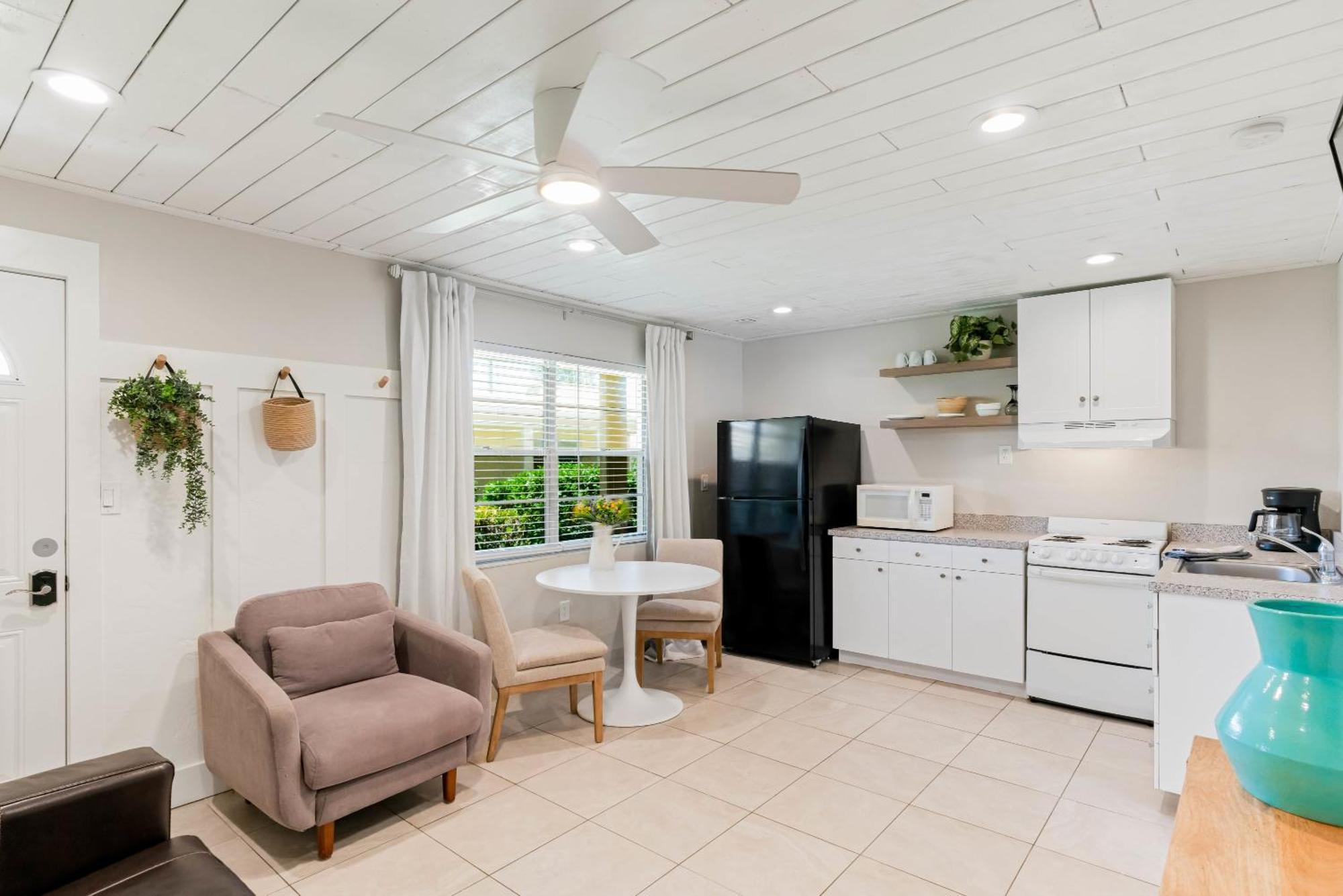 Beachside Retreat W Heated Pool セント・ピート・ビーチ エクステリア 写真