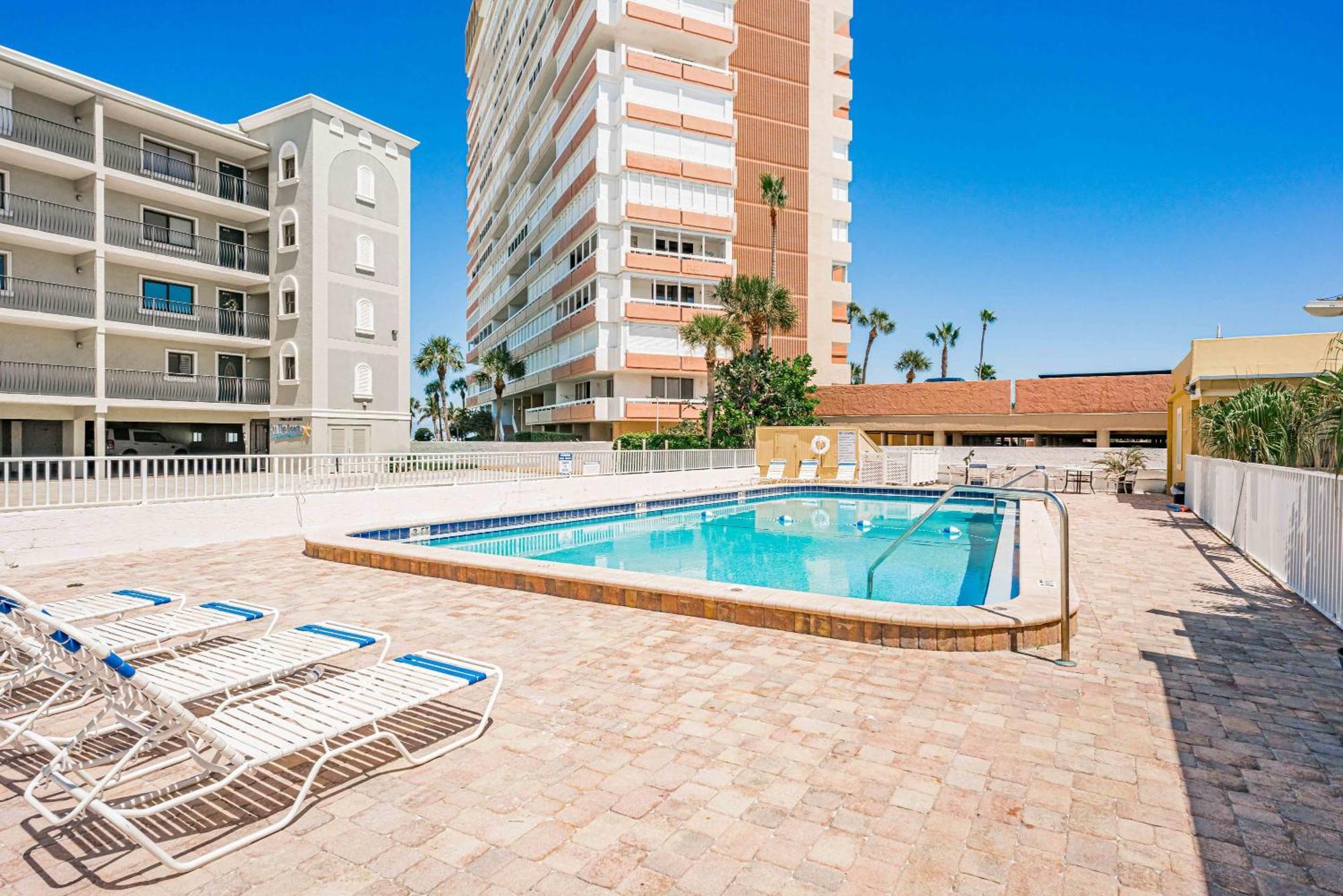 Beachside Retreat W Heated Pool セント・ピート・ビーチ エクステリア 写真