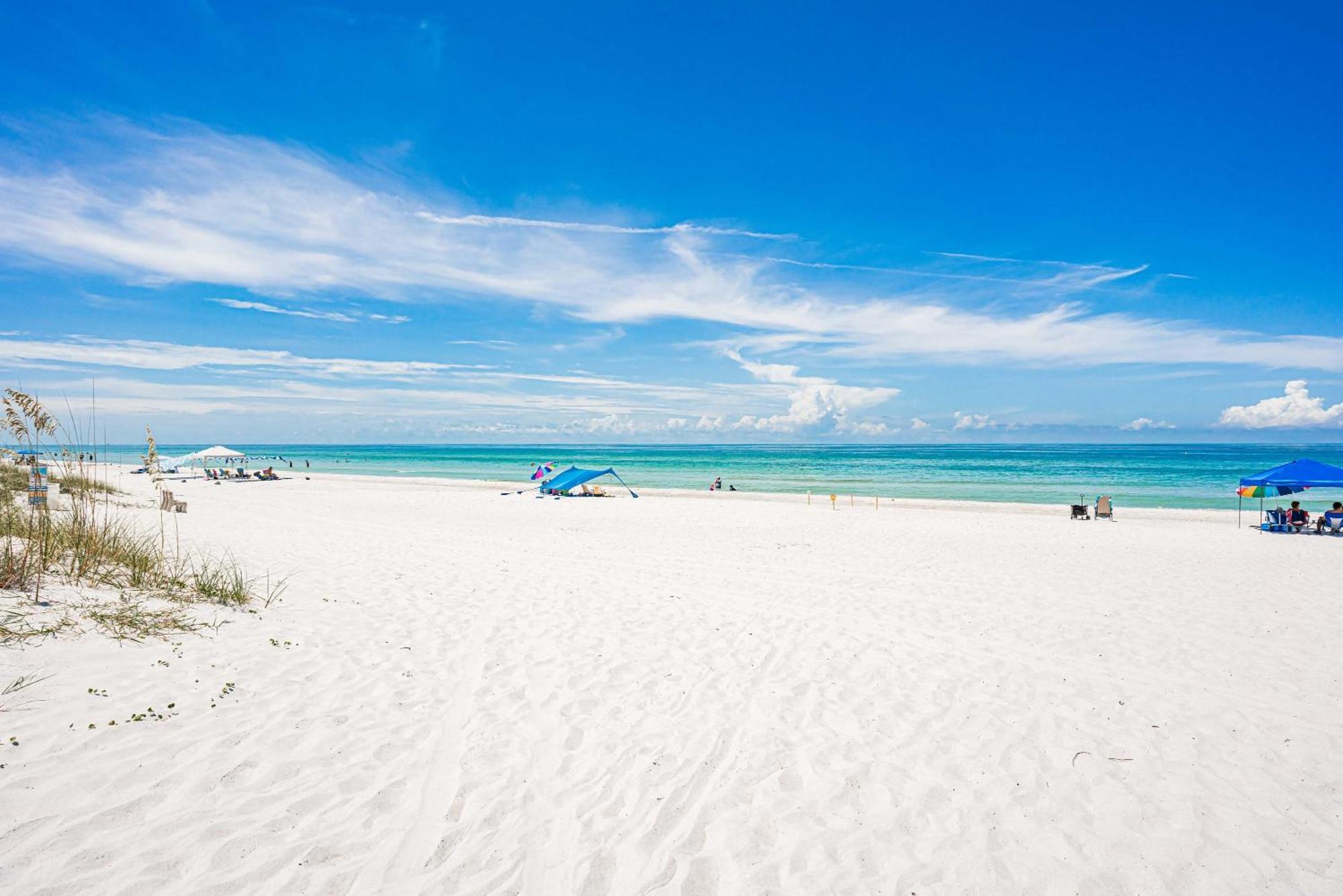 Beachside Retreat W Heated Pool セント・ピート・ビーチ エクステリア 写真