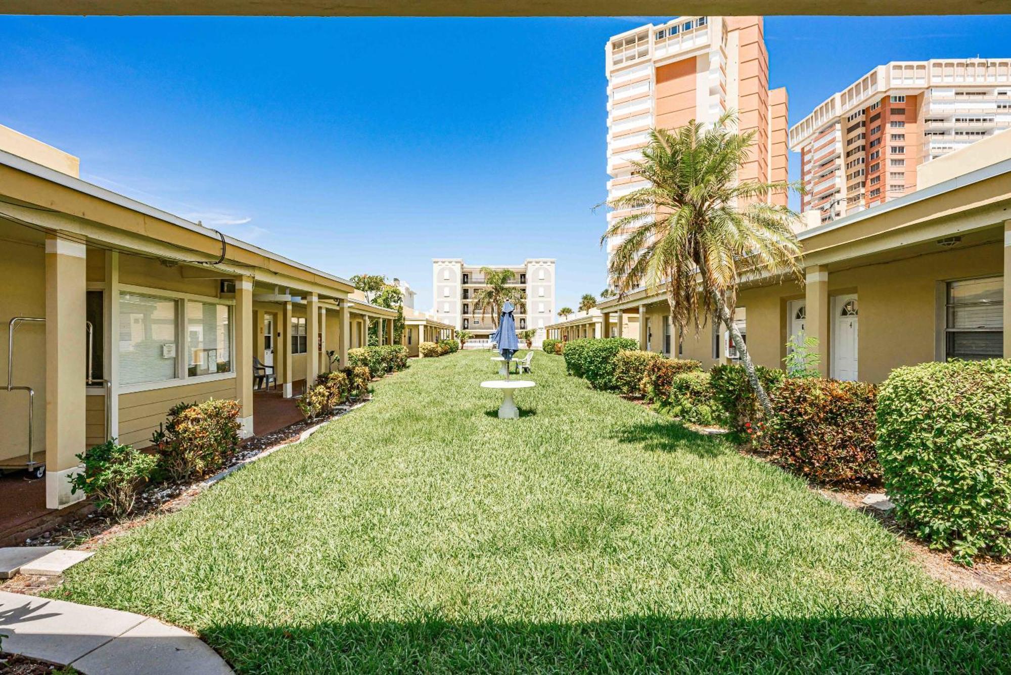 Beachside Retreat W Heated Pool セント・ピート・ビーチ エクステリア 写真